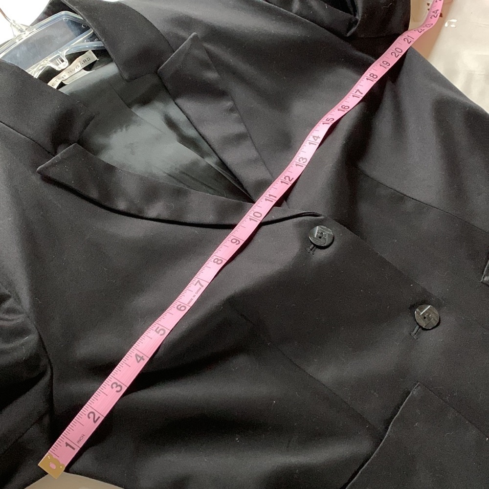 Basic Black Jacket - Picture 9 of 11